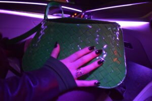 Pre loved luxury handbags - second hand designer bags - Cheeks Consignment Logo